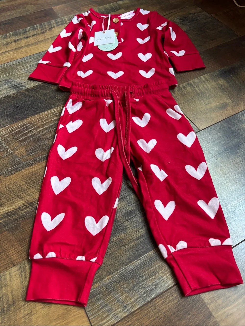 Sweet honey brand heart print 2-piece set size 12 months NWT